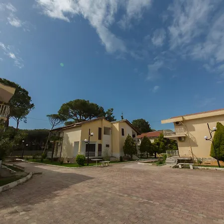 Kolaveri 3* Golem (Tirana)