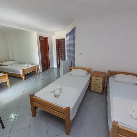 Kolaveri 度假村 3*