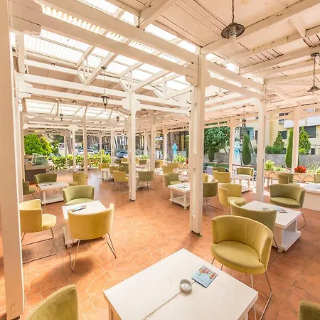Kolaveri Semesteranläggning (resort)