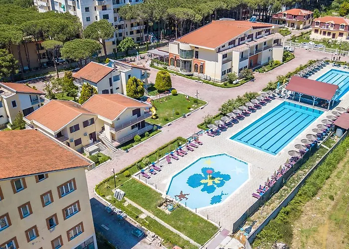 Kolaveri Golem (Tirana)