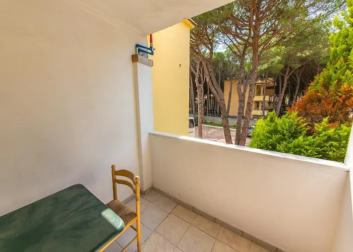 Kolaveri Feriested Golem (Tirana)